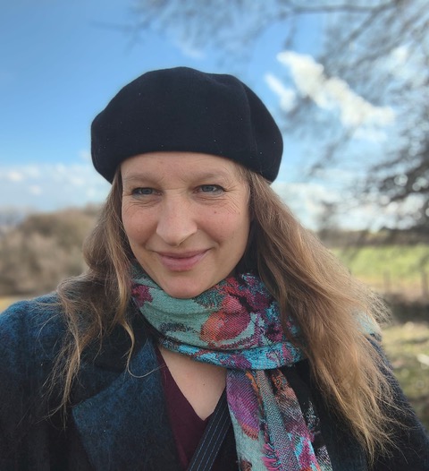 Claudia Segl beim Sprachunterricht